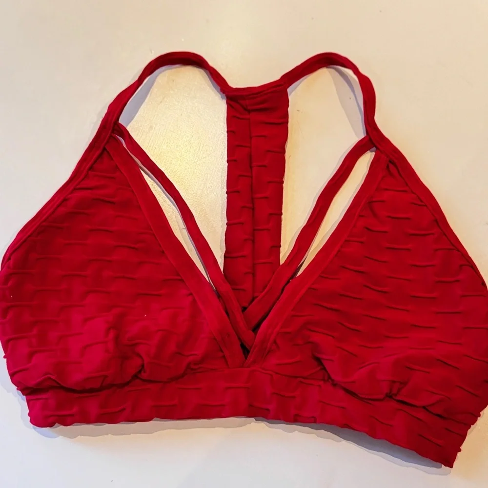 Red Strappy Racerback Bra - Picture 3 of 11